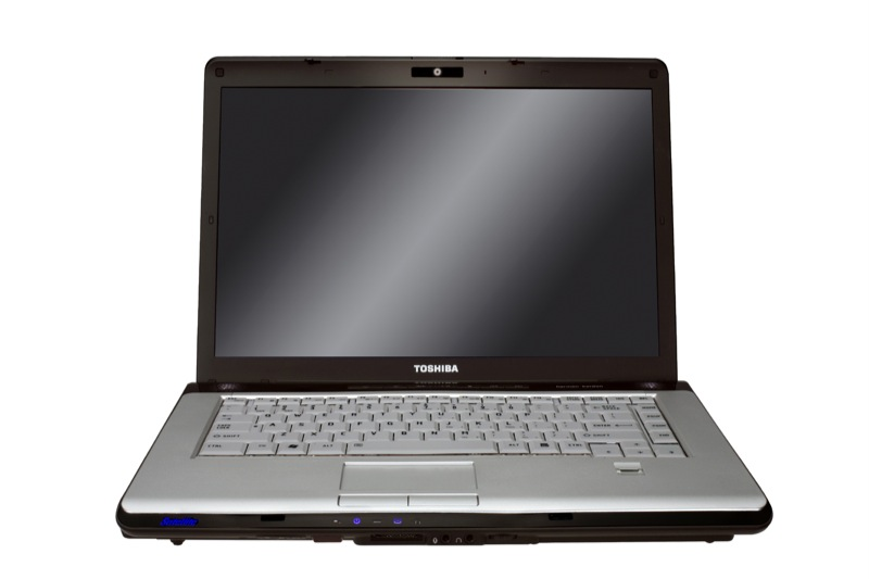 Illustration for article titled Toshiba Satellite Laptops: New Fusion Look, Charge-Anytime USB Ports, Cheaper Prices